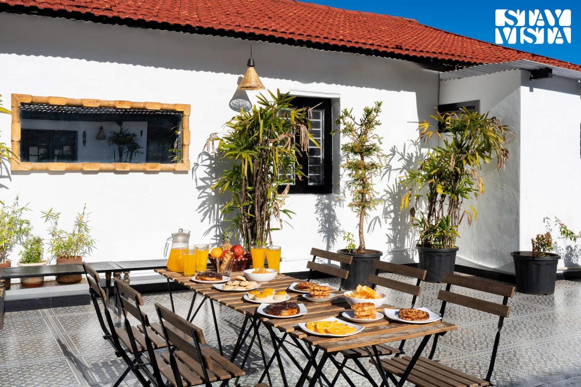 Stayvista At The Alcove With Breakfast & Bbq Grill Ooty Extérieur photo